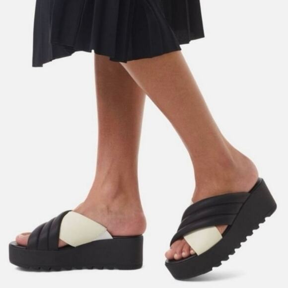 SOREL Womens 8.5 Cameron Puff Platform Slide Sandal Leather Black White Flatform - Picture 10 of 10